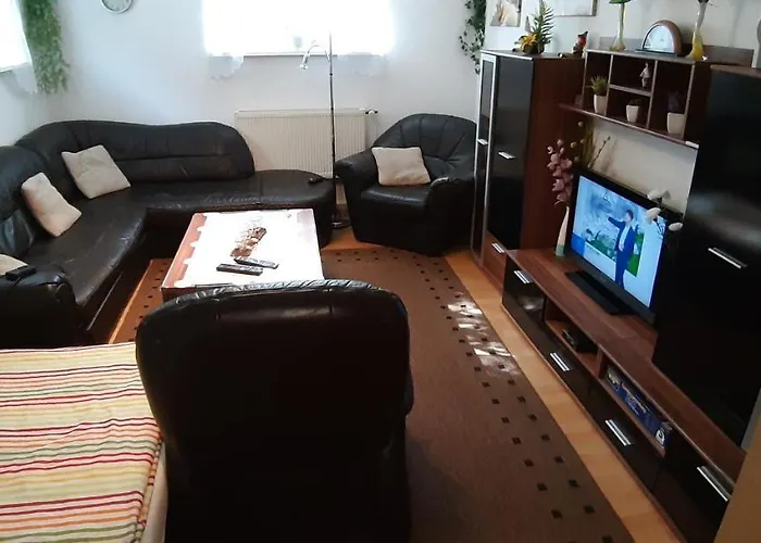 Ferienwohnung Spandau شقة *